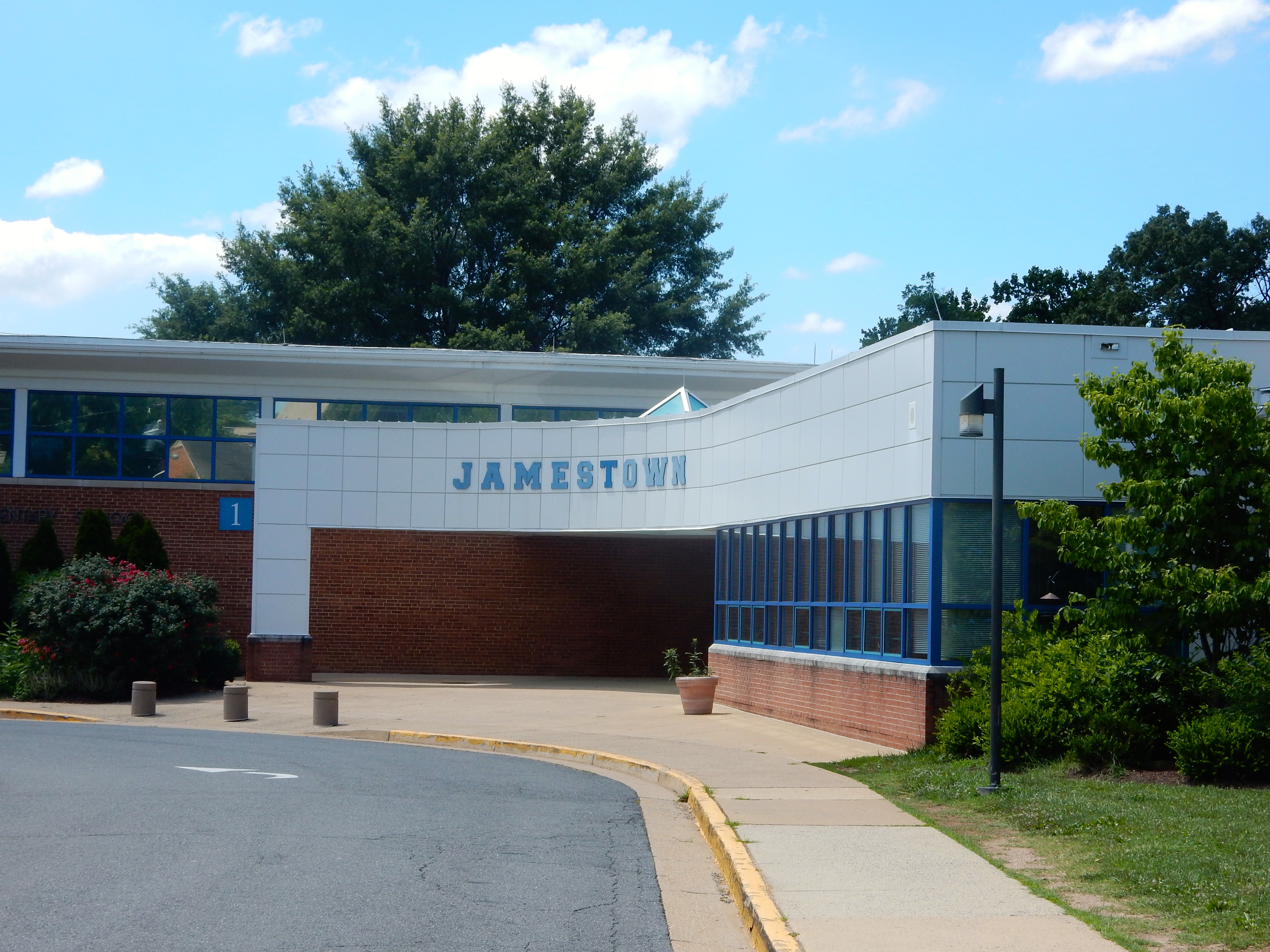 JAMESTOWN ELEMENTARY SCHOOL